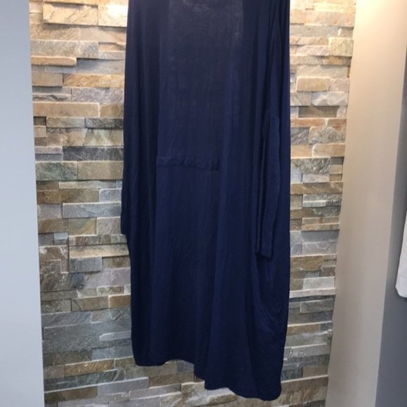 UGG Delanie Robe In Navy - Picture 8 of 11